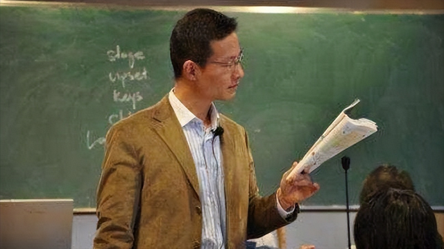 13年,广东老师丢钱怀疑女孩,女孩从4楼跳下证清白,结果如何?