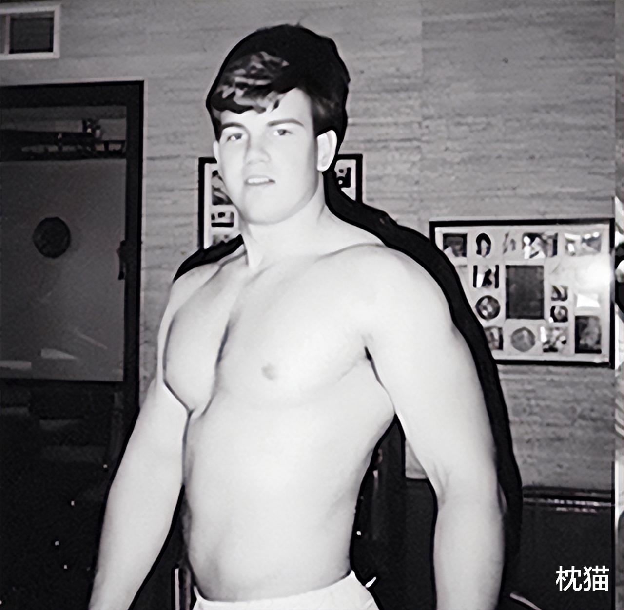 马奎尔|美国死亡医生：37起手术中33人非死即残，致发小瘫痪，遭终身监禁