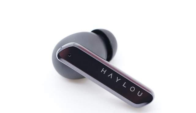 haylouX1Pro耳机拆解，采用赛微电源芯片，三体微电感