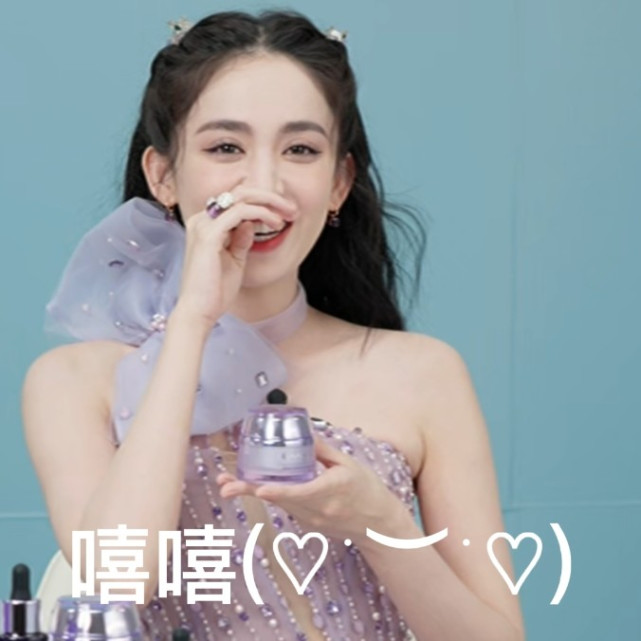 古力娜扎|古力娜扎直播状态优美大方,好像花仙子,网友喜爱,点赞大方