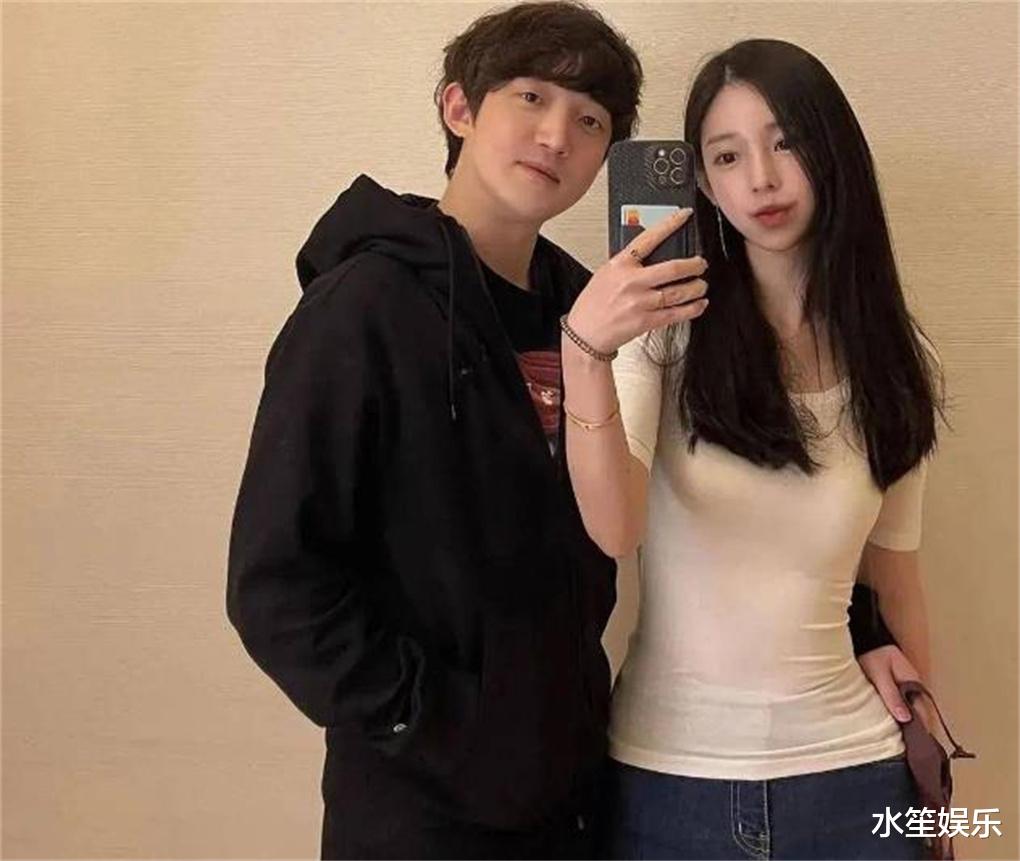 女神降临|《女神降临》美女作家离婚后坚称不婚,如今带娃嫁帅气漫画家