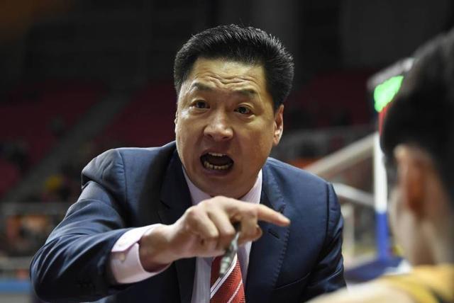 李春江|传奇主帅来了，他们就是李春江郭士强，可他们都相继败于徒弟之手