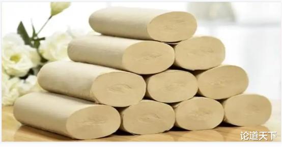 卫生纸买什么颜色也有讲究?该买黄色还是白色?赶紧告诉家里人