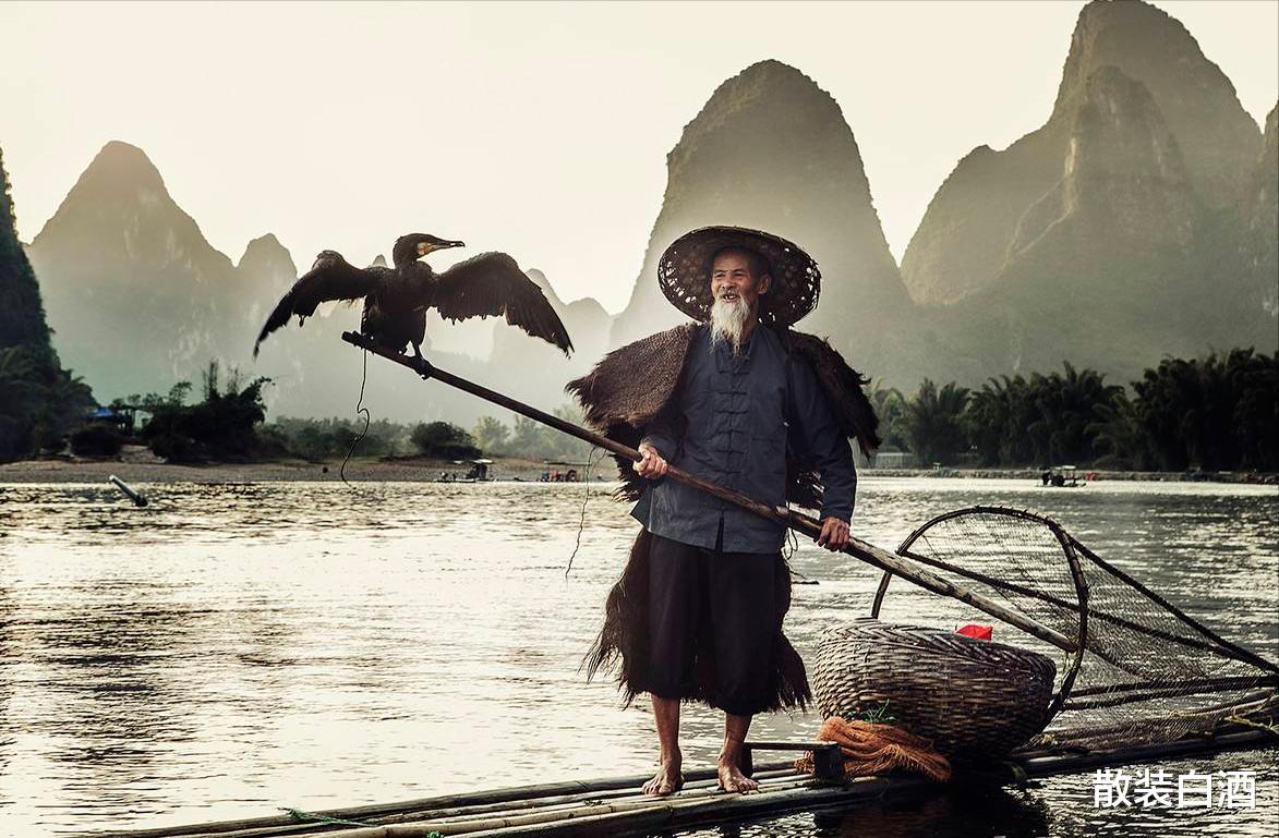 F-35|渔船能捞得动美国掉的F35吗？F35卖废铁约合7万元，钓鱼佬来试试