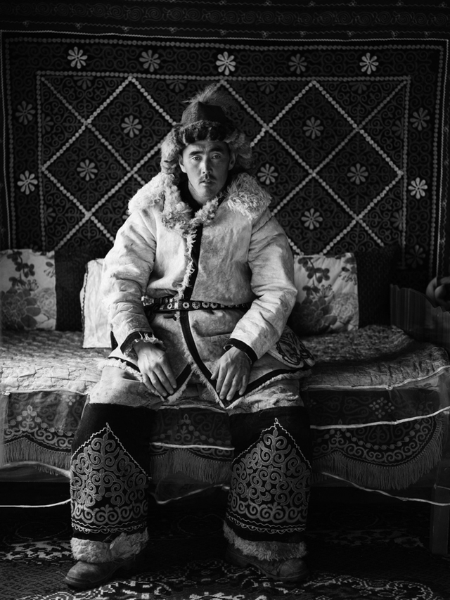 |如诗如画：油画草原，飞翔牧民