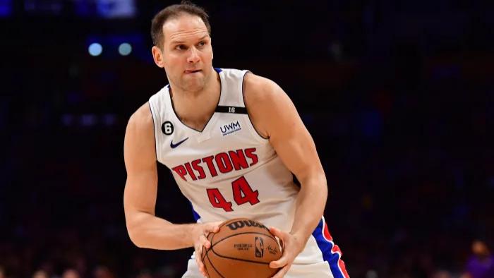 NBA官方认为活塞将会把博扬·博格达诺维奇交易出去