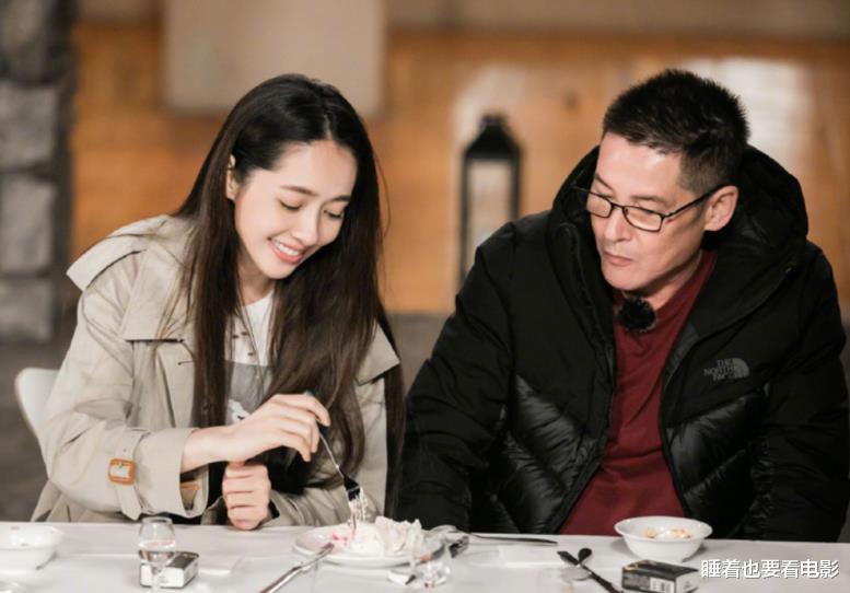 明星|有些宛如复制人，有些却差异很大！明星的家人都是什么样子？