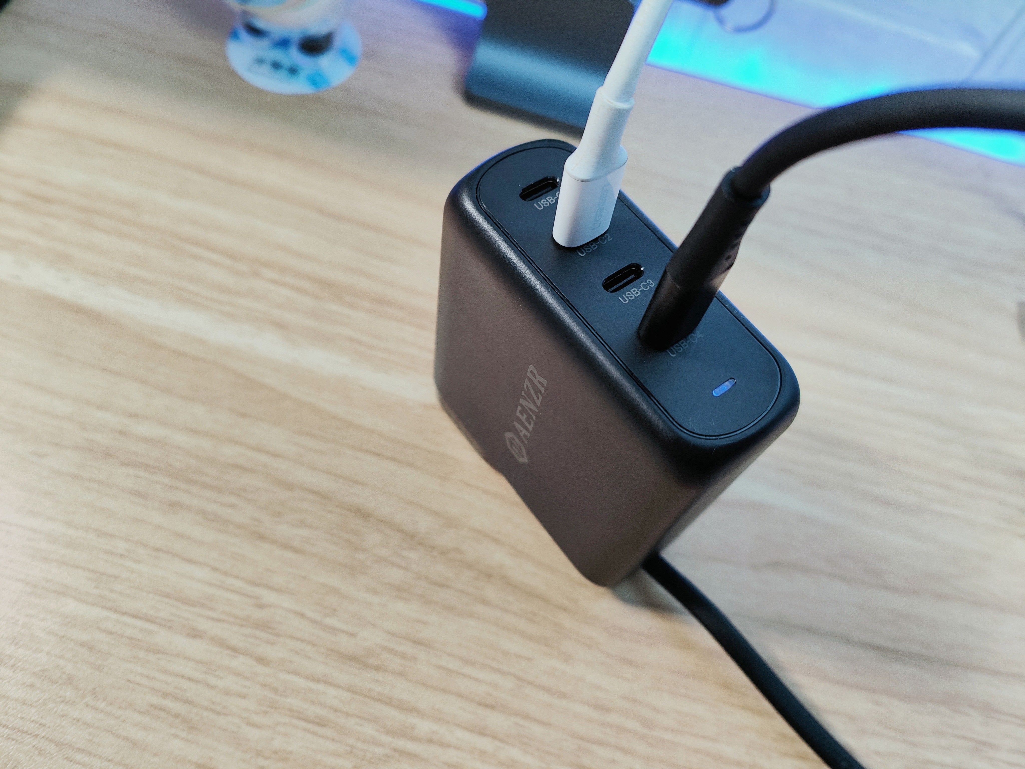 显示器|好用的桌面不再凌乱,打造极致生产力,小桌面有这些就足够了