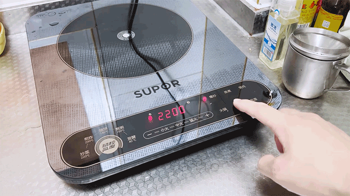 一炉二锅,500块不到,小镇青年的厨房好物