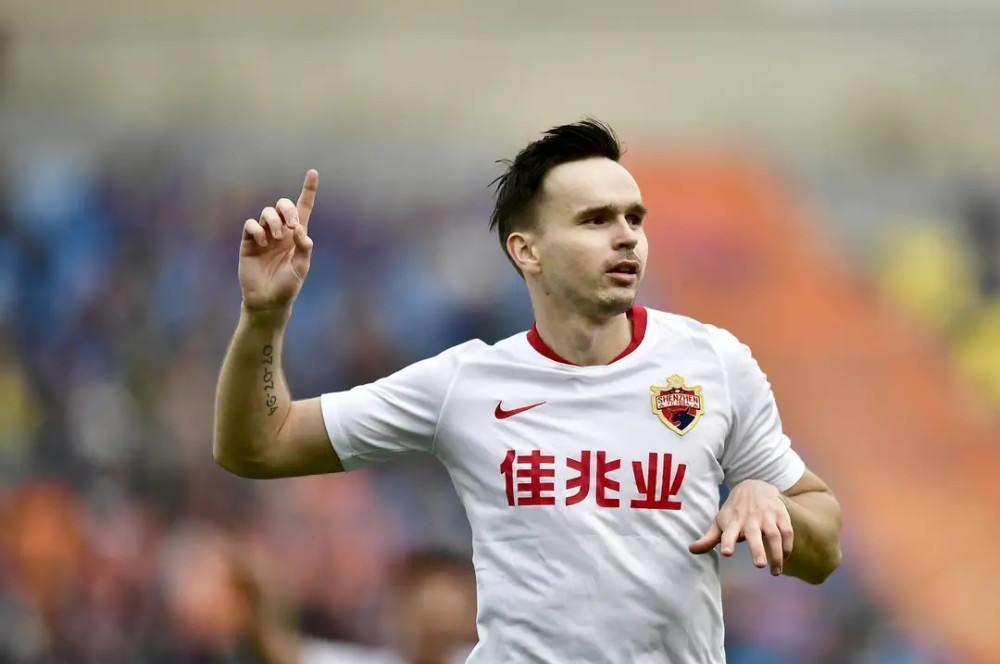 中国足协|2022年中国转会窗口再度进行调整，是否有利于球队引援？