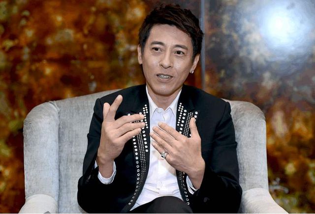 吕颂贤|为了不老去，吕颂贤夫妇坚持26年不生子不吃肉，今54岁他们怎么样了？