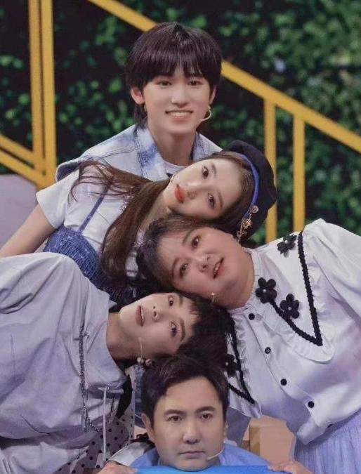 奔跑吧兄弟|将在五一期间“连更5期”，为《奔跑吧》留出档期节目