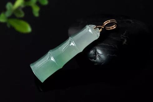 翡翠|聊聊翡翠节节高