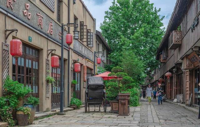 苏梅岛|上海独一座城市，就像是缩小版的苏州，与迪士尼毗邻但一座都没有