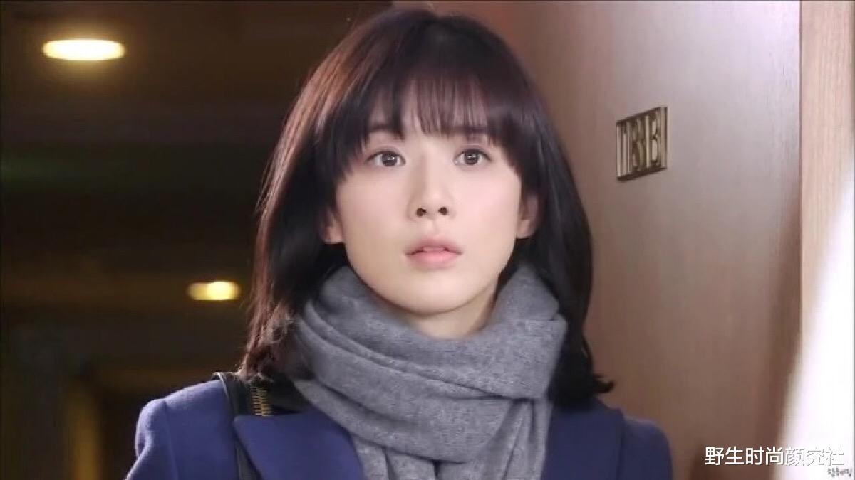 李宝英|李宝英25岁时候是“木头美人”，到了41岁反而状态“开挂”了？