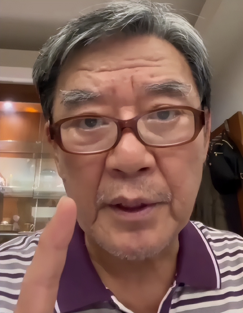 李立群|从曾经被人众星捧月到如今跌落神坛，李立群这半年做了什么？