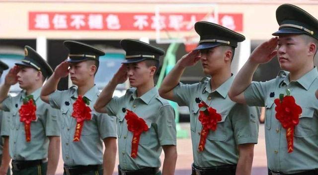 招聘|铁路局也是“铁饭碗”,下半年开始招聘,这3类人优先考虑