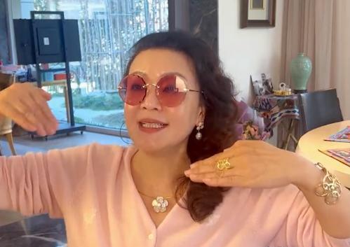 汪小菲|张兰直播间被封，经纪人曝汪小菲婚内外遇，咽不下大S再婚那口气