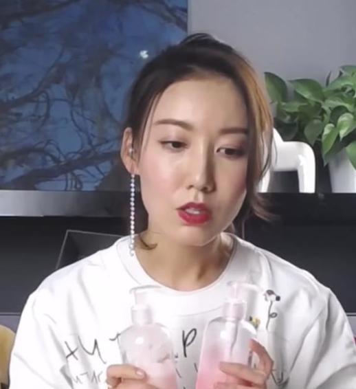 保湿 因低价被嫌弃的洗发水，李佳琦黄圣依多次力荐，高露：我用8年了