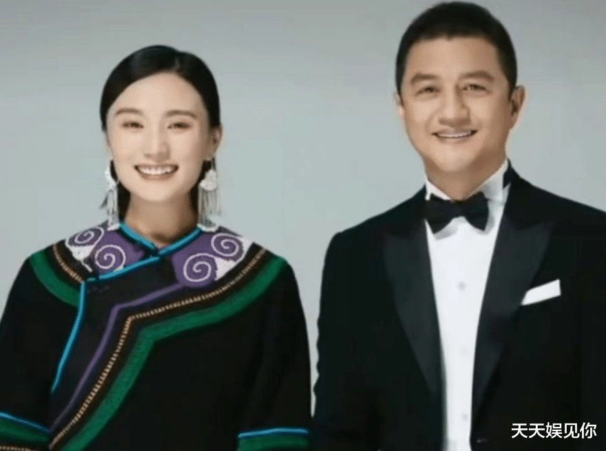 李嫣|15岁的李嫣真敢穿，性感出镜晒比基尼泳装照，颜值却意外遭吐槽