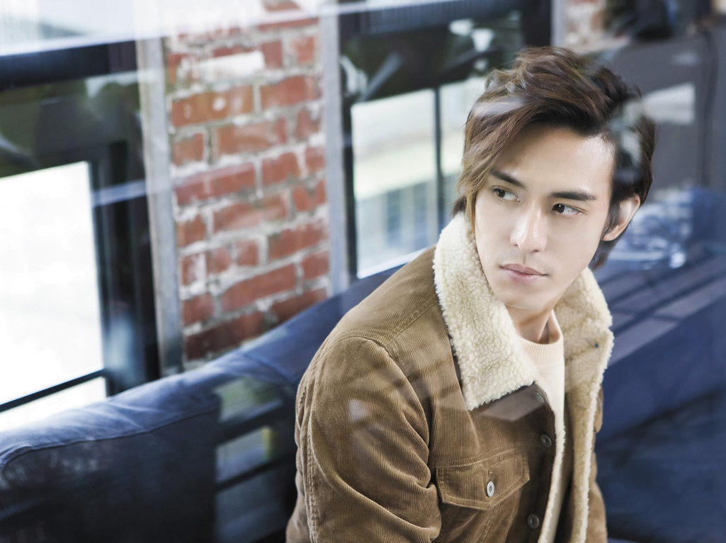 陈楚河|陈楚河的背景到底有多厉害?向佐不敢惹,向华强都礼让三分!