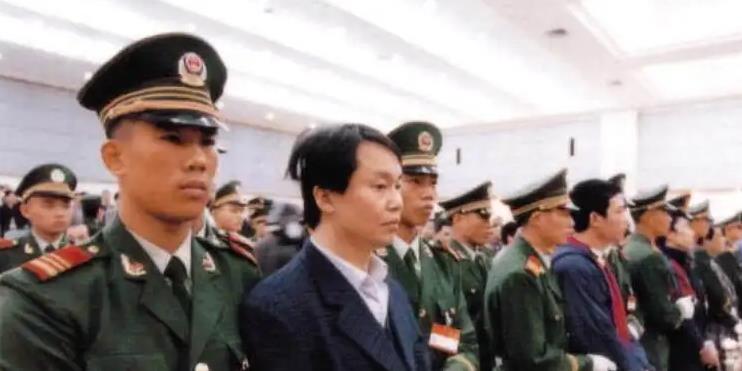 张子强被枪决,他麾下三大骨干出狱后,所做之事令人气愤