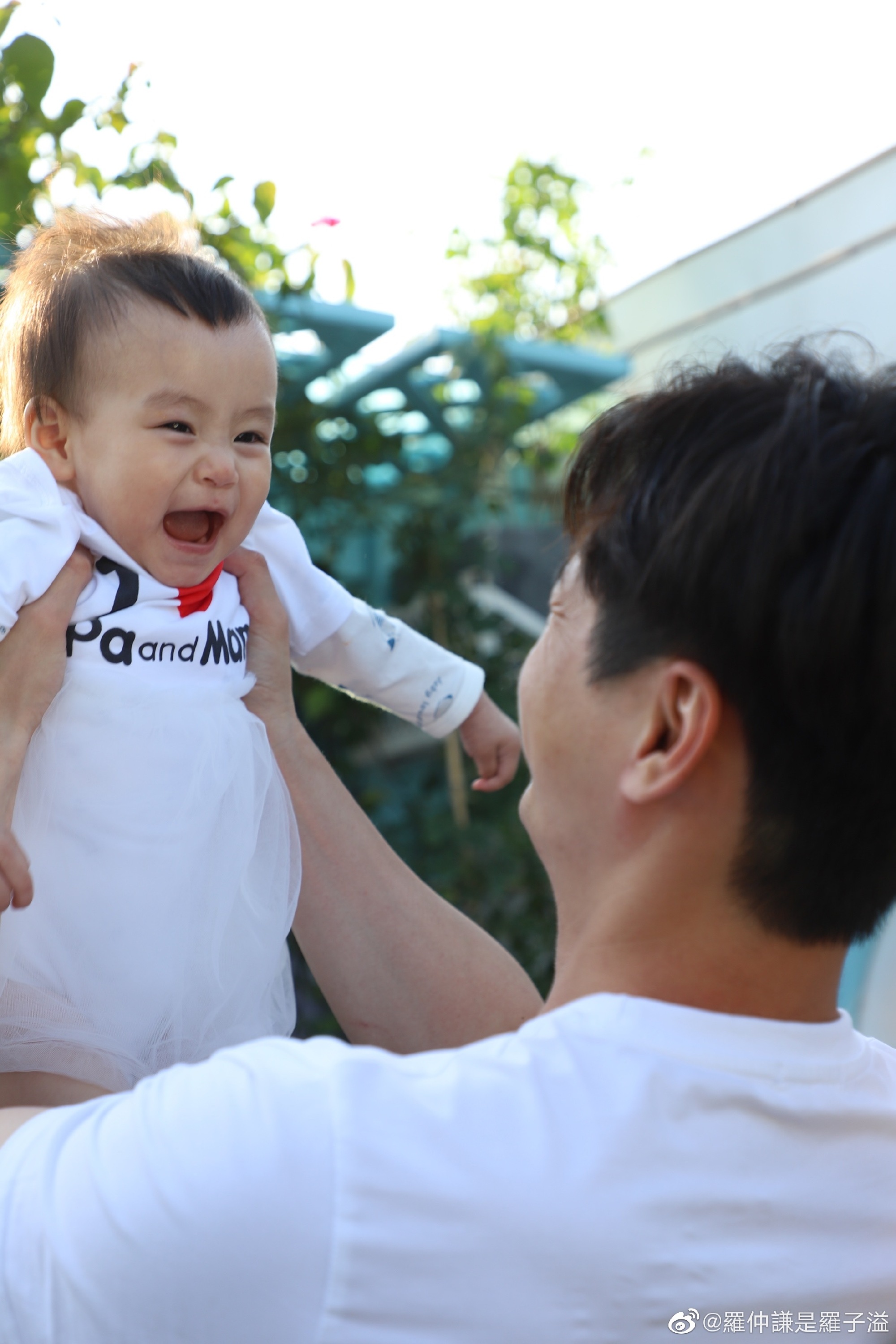 杨怡|罗仲谦受访否认和杨怡改名为求子，亦无刻意隐瞒怀上第二胎消息