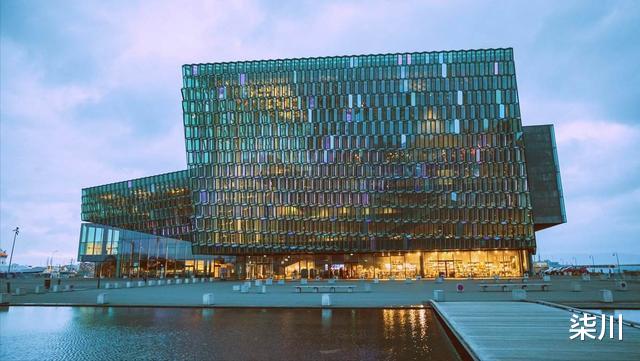 冰岛人|被公认为旅游NO1的冰岛究竟是个什么样的国家?当地生活是怎样的