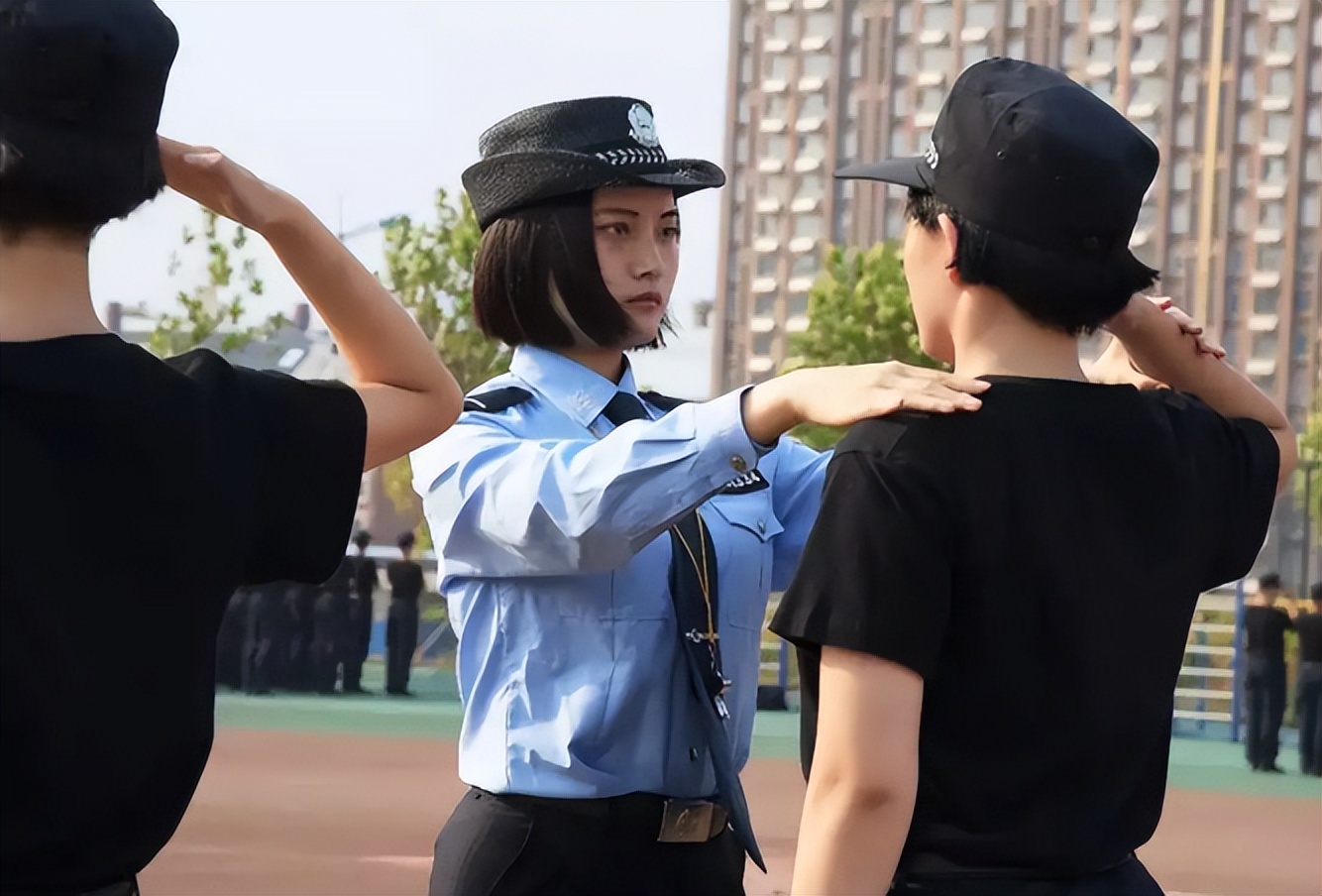 招聘|为啥公司宁愿重新招聘新人,也不愿意给老员工涨工资,现实很残酷