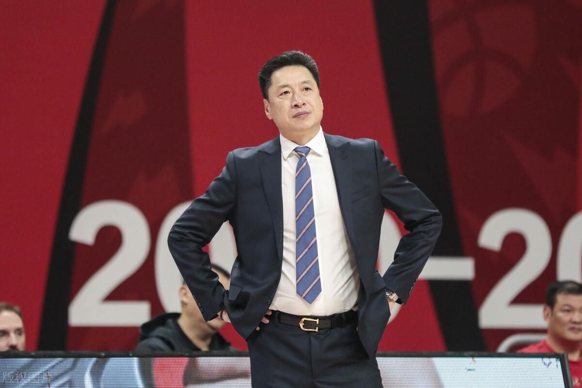 上海男篮|上海交易高诗岩筹码曝光：状元内线有望加盟辽宁，接班韩德君