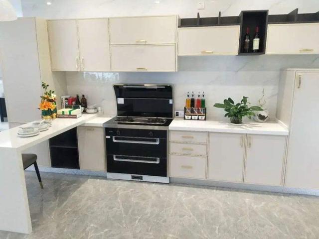 挑选“油烟机”有哪些讲究?教你正确做法,省钱又实用!