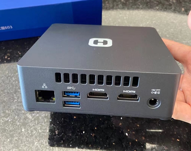 台式电脑|表现出色的微型小主机有哪些？购买微型小主机要考虑哪些功能？