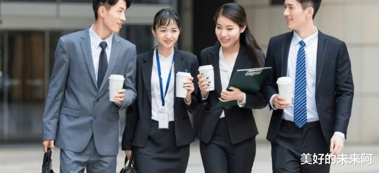 |职场新人总是会有这两种心态,很容易让领导对自己产生排斥情况