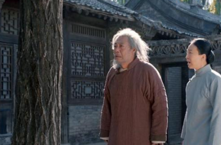 王晶|道不同不相为谋，《老酒馆》陈怀海与那爷诀别，是陈掌柜太冷血吗