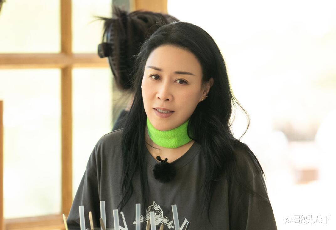 尹正|章若楠的“欠揍”让《中餐厅》封神，尹正的抱怨让节目找到了出路