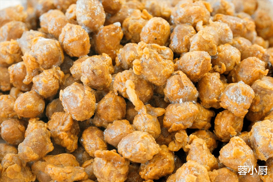 立春养生，饮食宜“少酸辣多辛甘”，2菜2肉2果要多吃，安稳过春