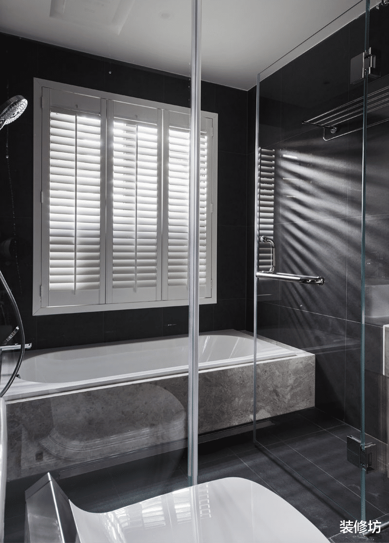 家就应该越住越舒服，如此精致的家，不多拍几张照片都可惜了