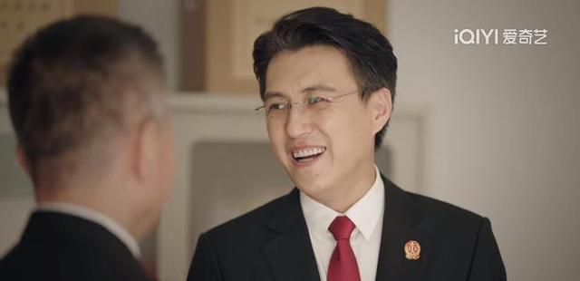 周亦安|靳东老干部人设立住了,成毅逆风翻盘,周亦安和叶芯走不远