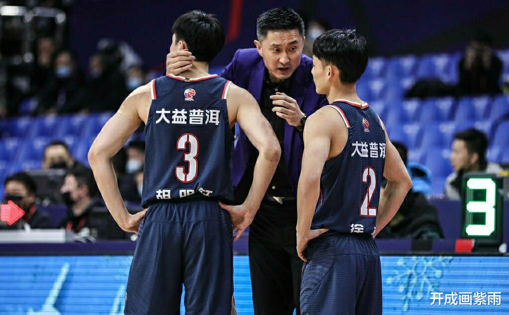 广东男篮|28+13+11，杜锋知人善用，广东队喜提超级外援！耍帅，杨鸣被罚款