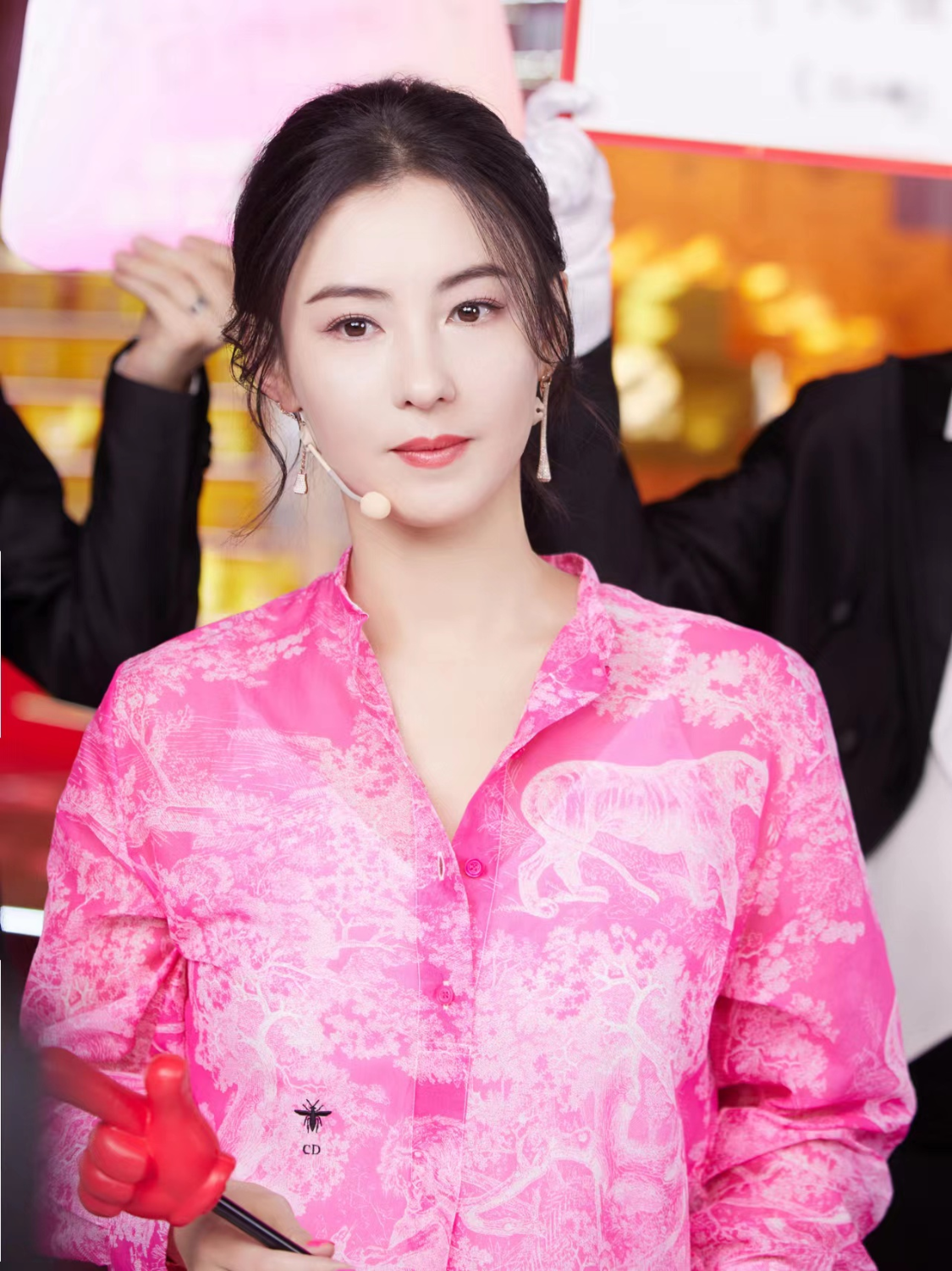 张柏芝|张柏芝一年后再战直播榜单断层第一，直播状态超好，网友好评连连