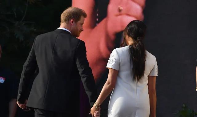 哈里王子|梅根马克尔是谁？苏塞克斯公爵夫人在现实生活中是什么样的？