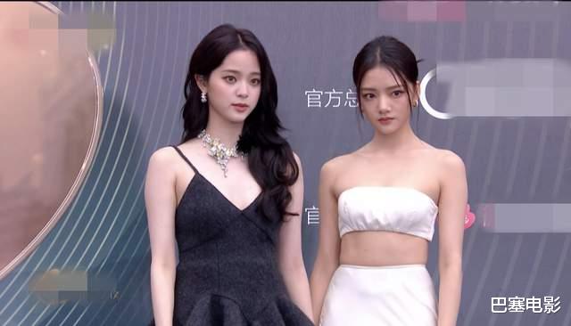连衣裙 微博之夜红毯：刘亦菲靠脸撑，王一博帅回来，姚晨：我土但我自信