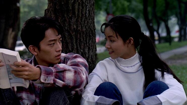 陈昭荣|老戏骨陈昭荣疑婚变，与长发女共度15小时，隔天开车送她看妇产科