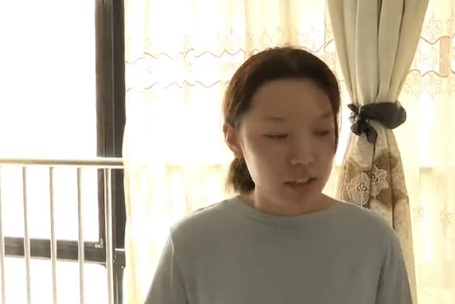 53岁男子爱上42岁女子,送25万积蓄当彩礼,结婚三天新娘带钱溜了