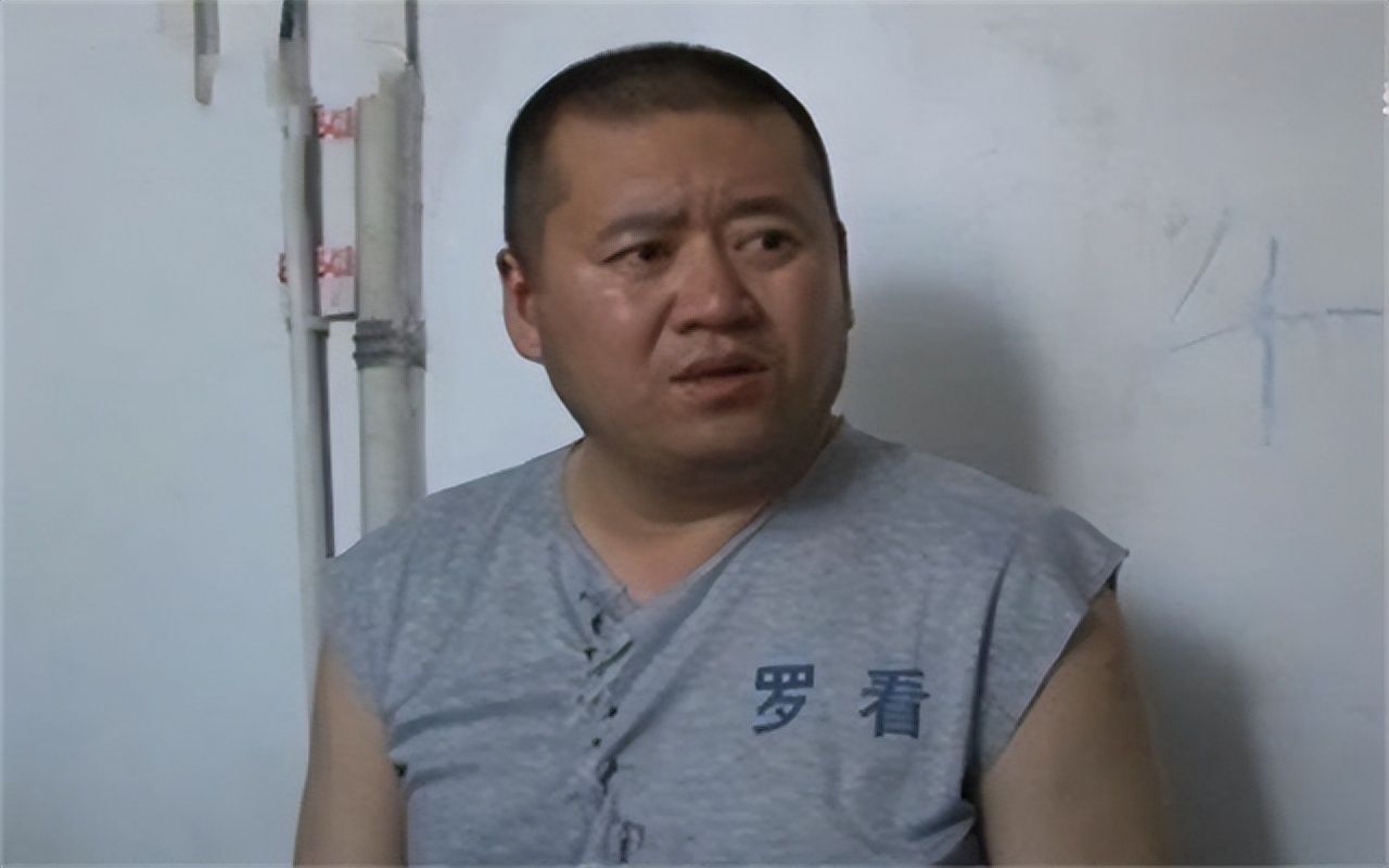 哈尔滨碎尸案回顾:他猎杀10名陪侍女碎成肉末,发小警察千里追凶