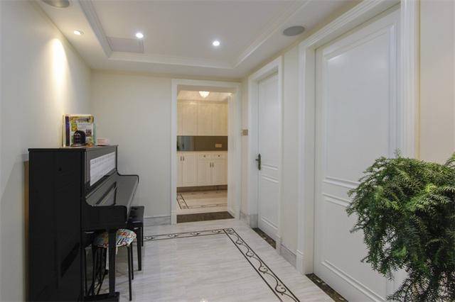 晒晒闺蜜的160平新房，阳台比我家卧室还大，50万装修费没白花！