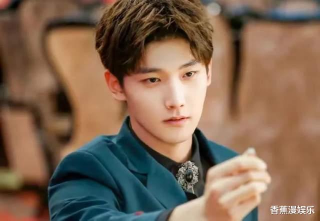 马浚伟|“咖位不够,派头来凑”,那些咖位不大却派头十足的明星