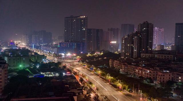 三亚|这才是冬季旅游的好去处，花费不及三亚一半，房价至今不到7000元