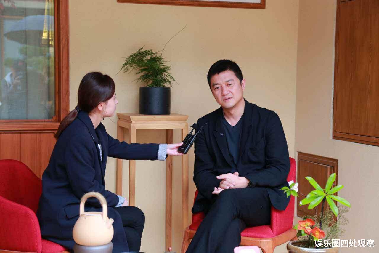 李亚鹏|李亚鹏和女友一人买辆哈雷摩托，单价62万，为何会遭到网友的嘲讽