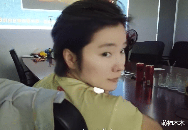 许飞|36岁“超女”许飞被质疑整容,本人近照变化大,下巴尖了鼻梁挺了